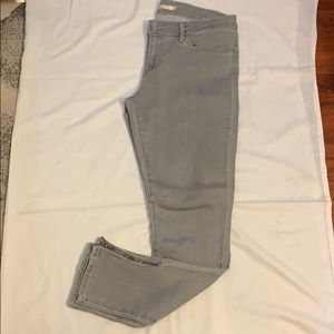 #7 Levis 711 skinny with zipper ankle